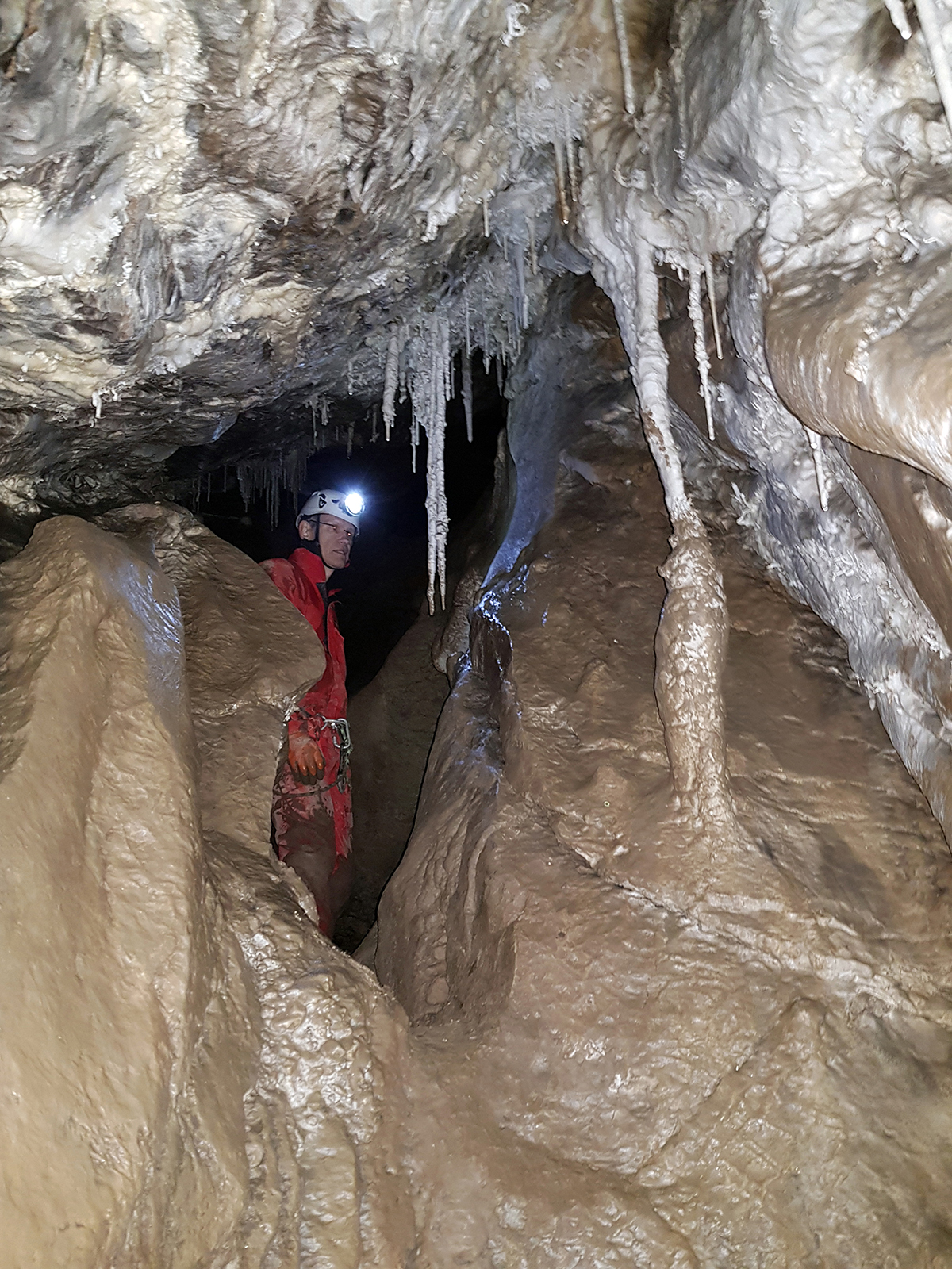 Datenlogger-Messstation "Windkluft" in der Schrattenhöhle, Melchsee-Frutt